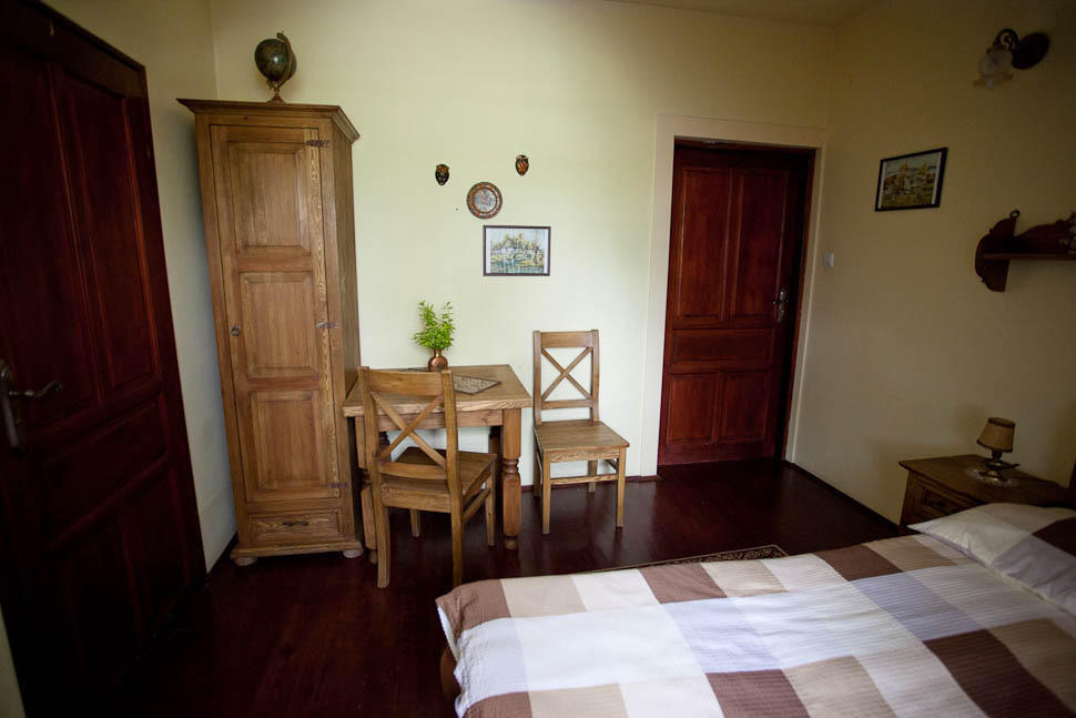 Dwor Na Wichrowym Wzgorzu Bed and Breakfast Przybysławice Buitenkant foto