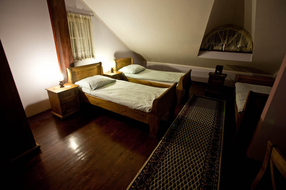 Dwor Na Wichrowym Wzgorzu Bed and Breakfast Przybysławice Buitenkant foto