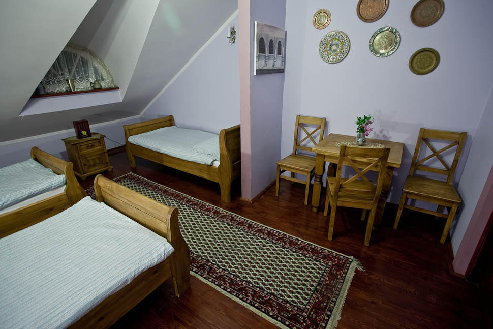 Dwor Na Wichrowym Wzgorzu Bed and Breakfast Przybysławice Buitenkant foto