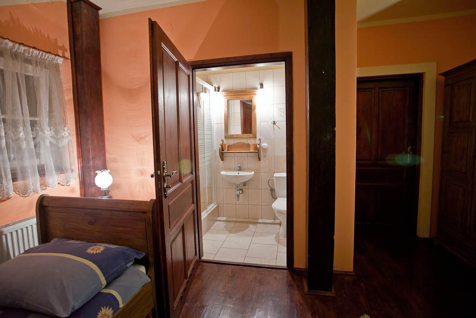 Dwor Na Wichrowym Wzgorzu Bed and Breakfast Przybysławice Buitenkant foto